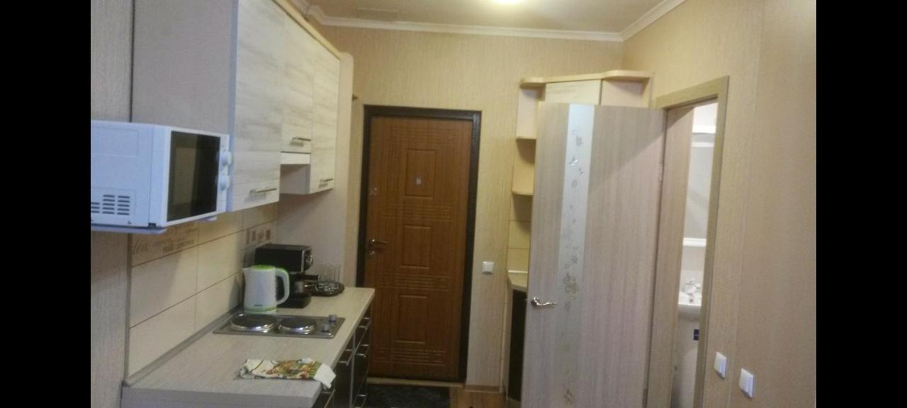 Apartments Darvina 20, Апартаменты На Улдарвина Дом 20 Kharkiv Bagian luar foto